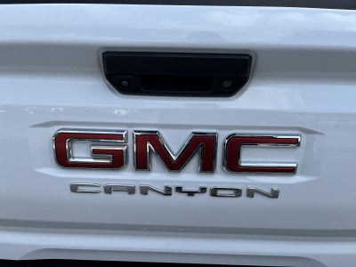 2024 GMC Canyon 4WD AT4