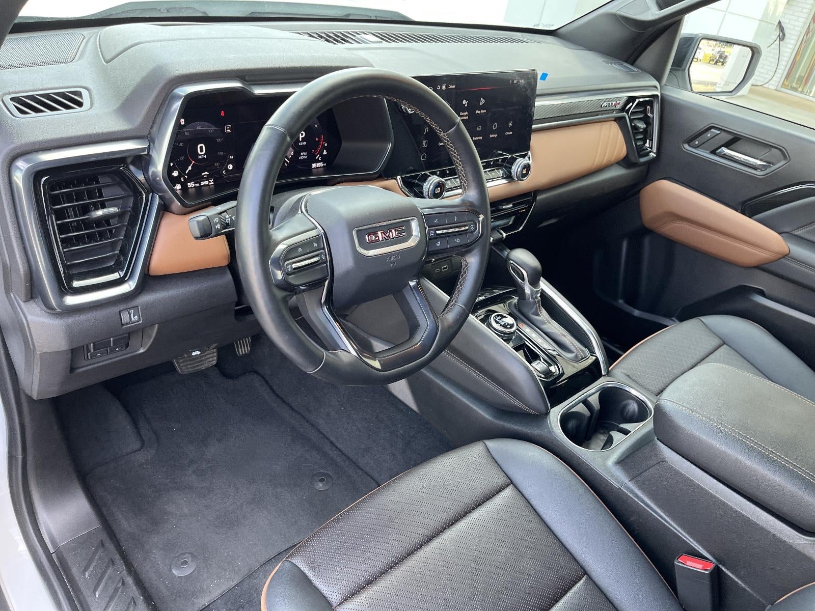 2024 GMC Canyon AT4 - Photo 9