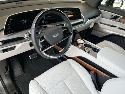 2026 Cadillac VISTIQ Luxury