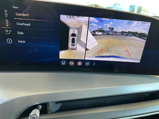 2027 Cadillac VISTIQ Sport
