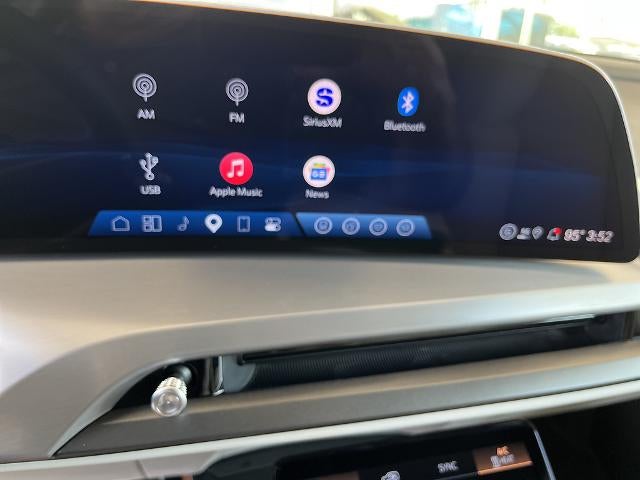 2027 Cadillac VISTIQ Sport