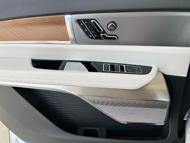 2027 Cadillac VISTIQ Sport