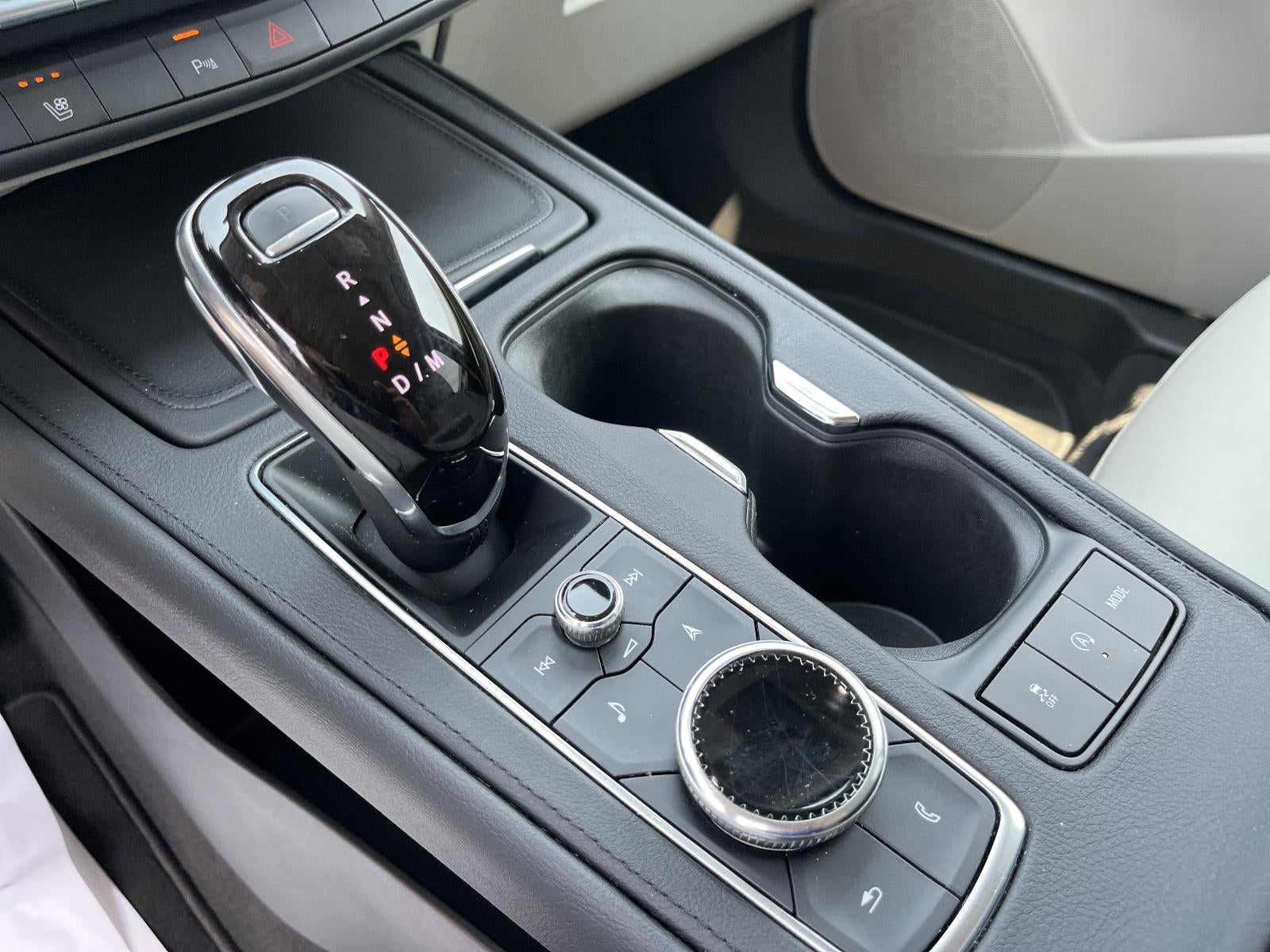 2021 Cadillac XT4 FWD Premium Luxury