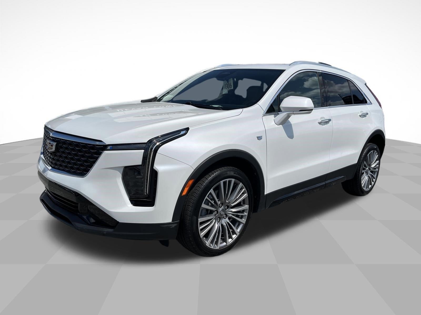 2024 Cadillac XT4 FWD Premium Luxury