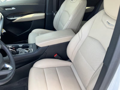 2024 Cadillac XT4 FWD Premium Luxury