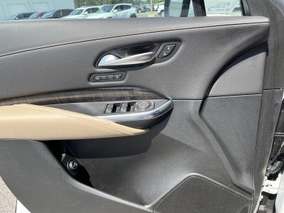 2024 Cadillac XT4 FWD Premium Luxury