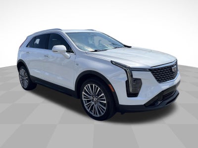 2024 Cadillac XT4 FWD Premium Luxury