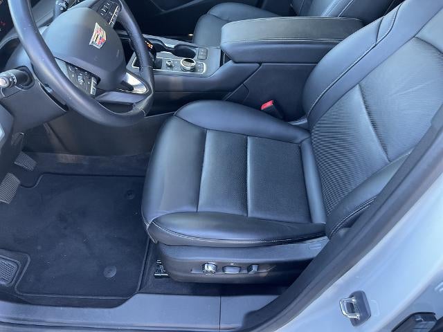 2024 Cadillac XT4 FWD Premium Luxury
