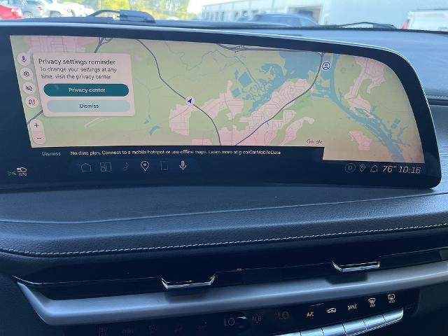 2024 Cadillac XT4 FWD Premium Luxury