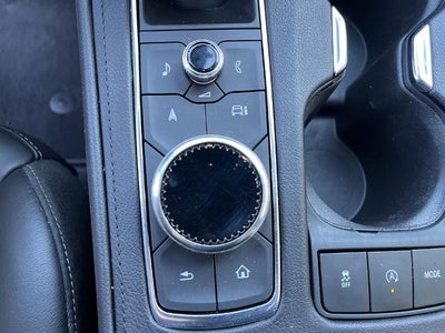 2024 Cadillac XT4 FWD Premium Luxury
