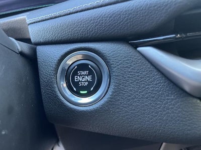 2024 Cadillac XT4 FWD Premium Luxury