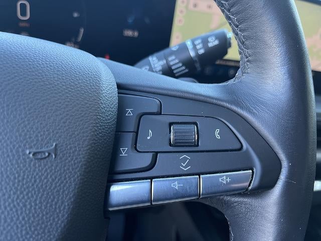2024 Cadillac XT4 FWD Premium Luxury