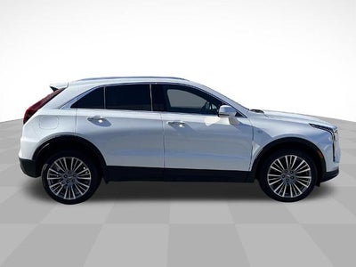 2024 Cadillac XT4 FWD Premium Luxury