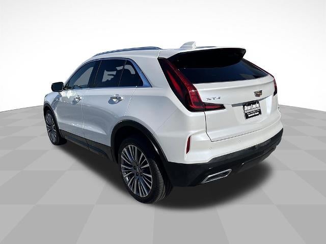 2024 Cadillac XT4 FWD Premium Luxury
