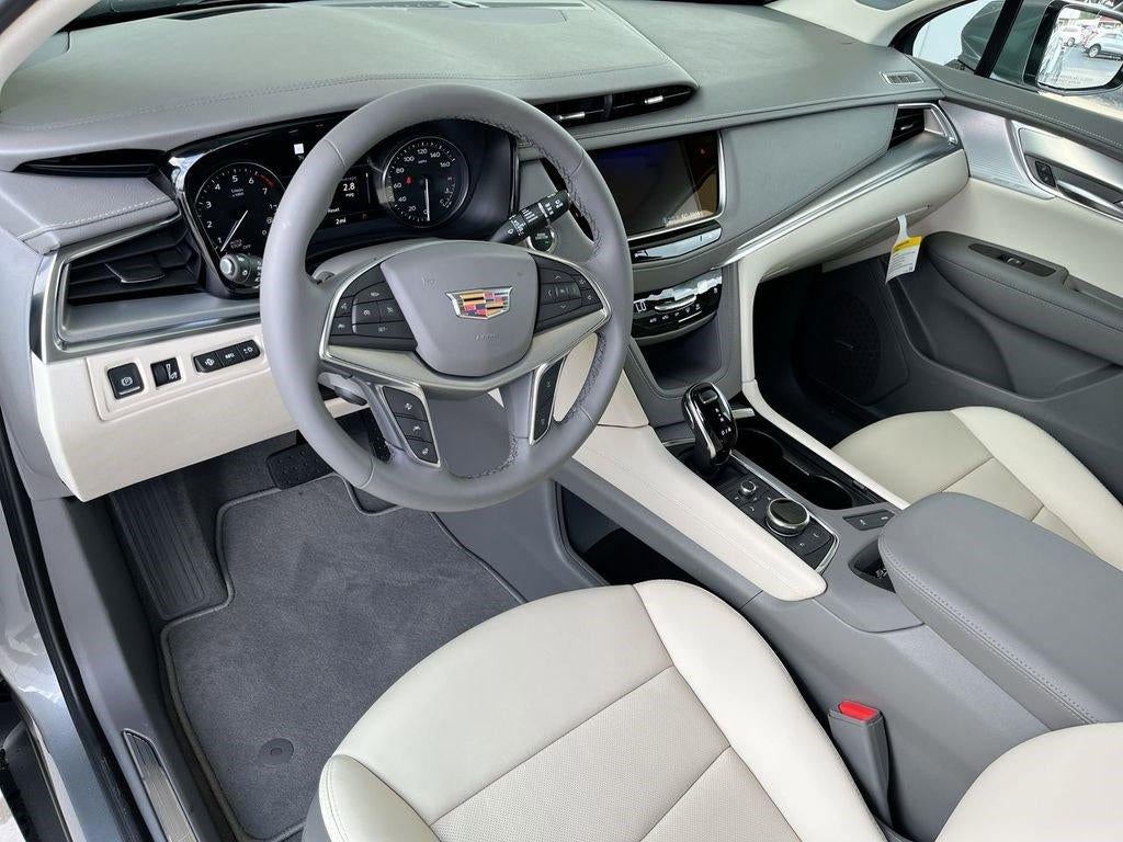 2025 Cadillac XT5 FWD Premium Luxury