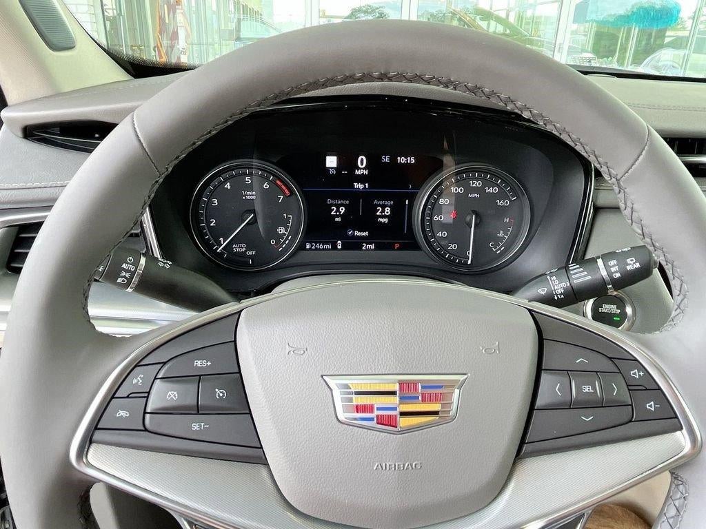 2025 Cadillac XT5 FWD Premium Luxury