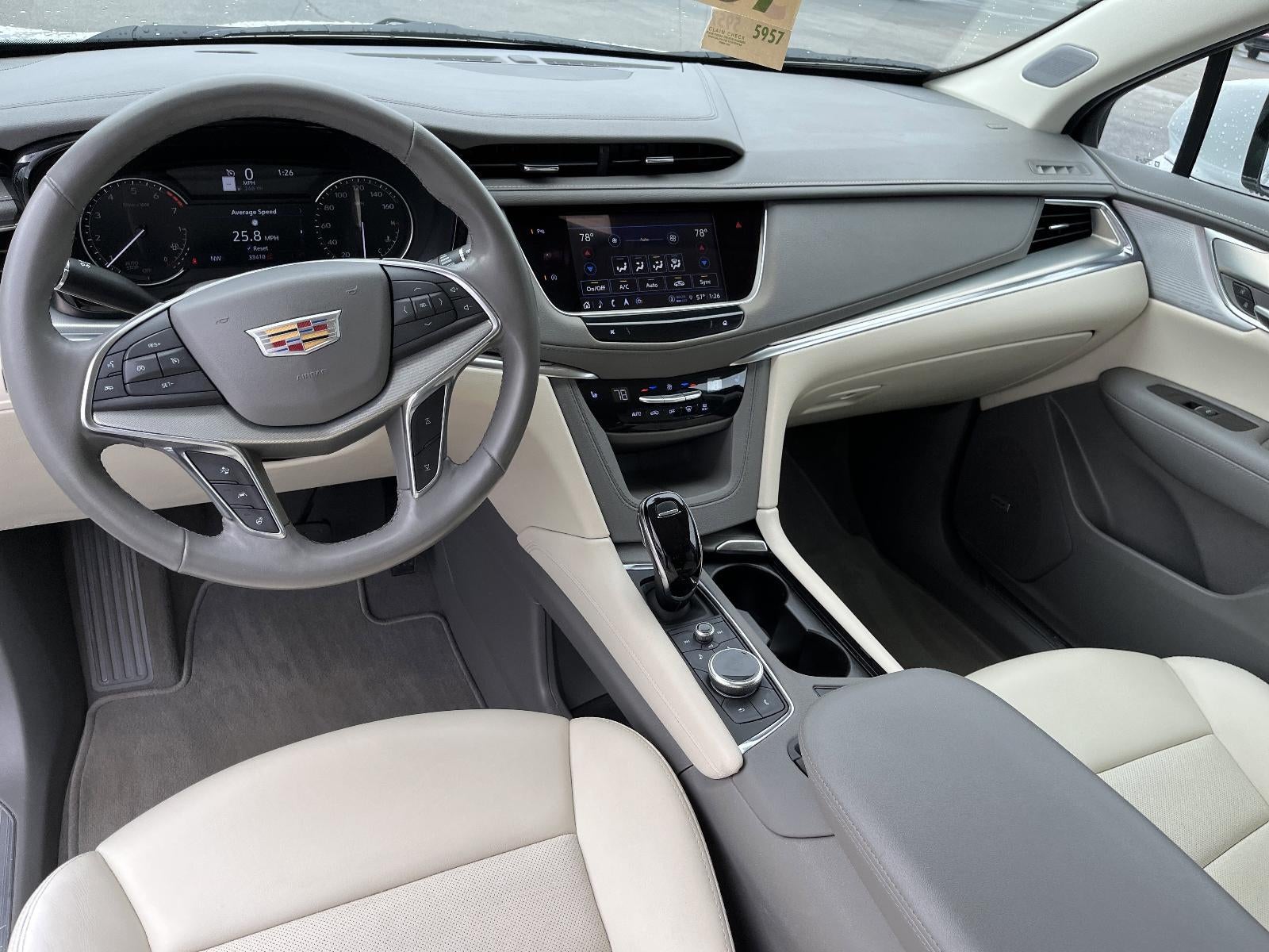 2023 Cadillac XT5 FWD Premium Luxury