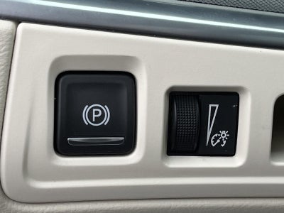 2023 Cadillac XT5 FWD Premium Luxury