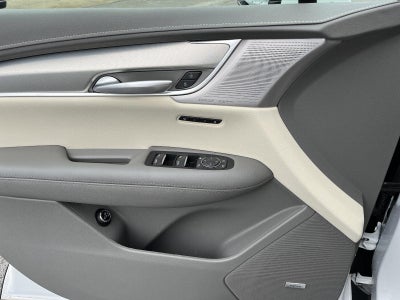 2023 Cadillac XT5 FWD Premium Luxury