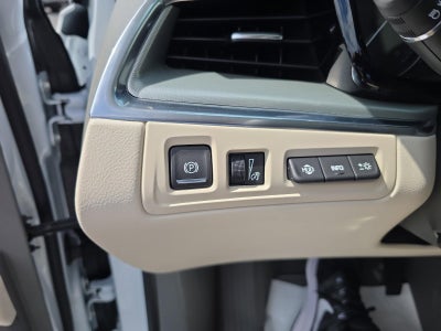 2026 Cadillac XT5 FWD Premium Luxury