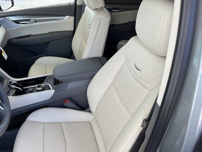 2026 Cadillac XT5 FWD Premium Luxury