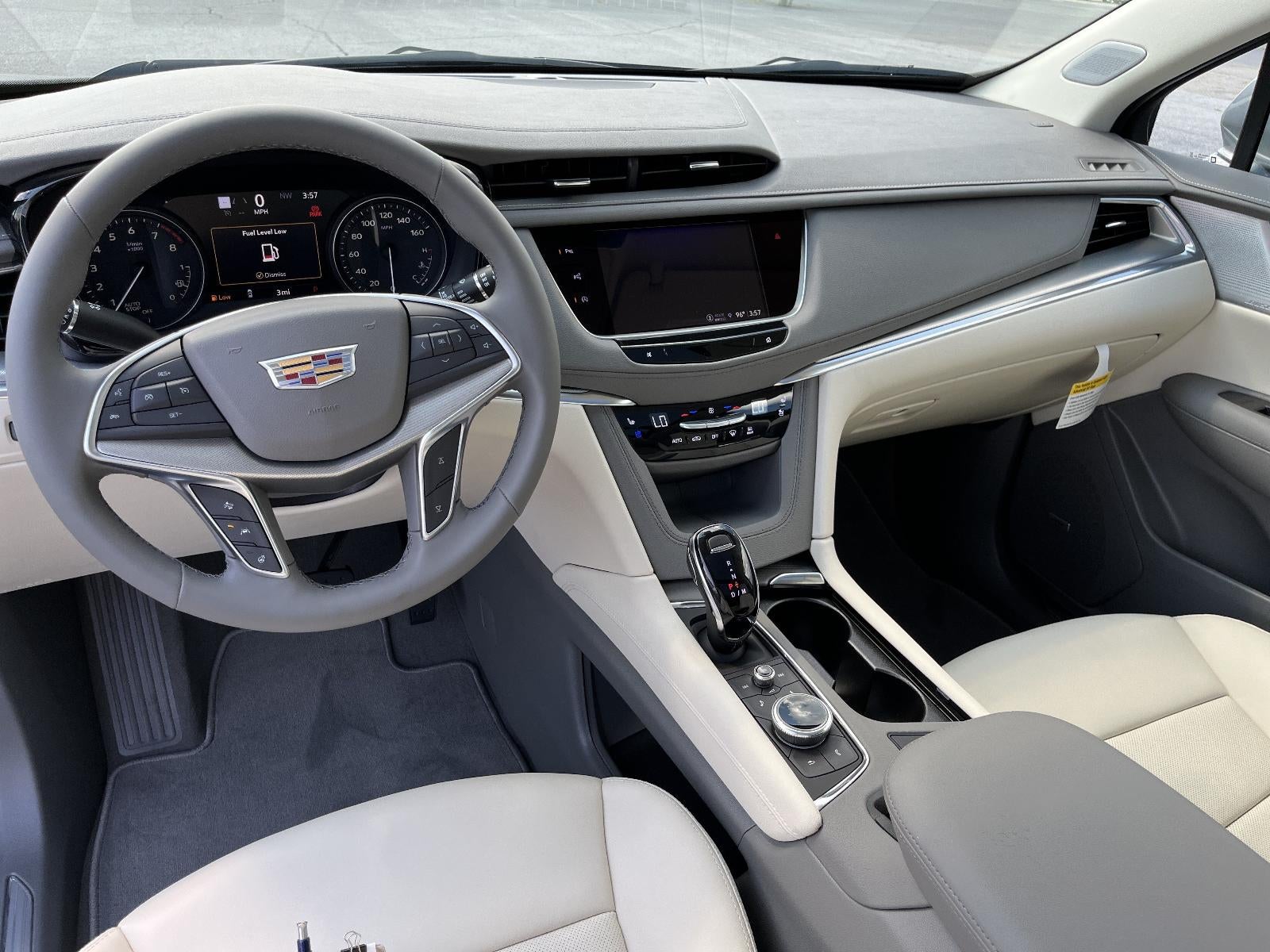 2026 Cadillac XT5 FWD Premium Luxury