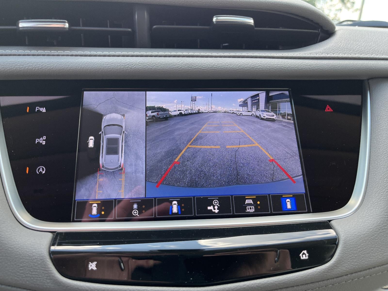 2026 Cadillac XT5 FWD Premium Luxury
