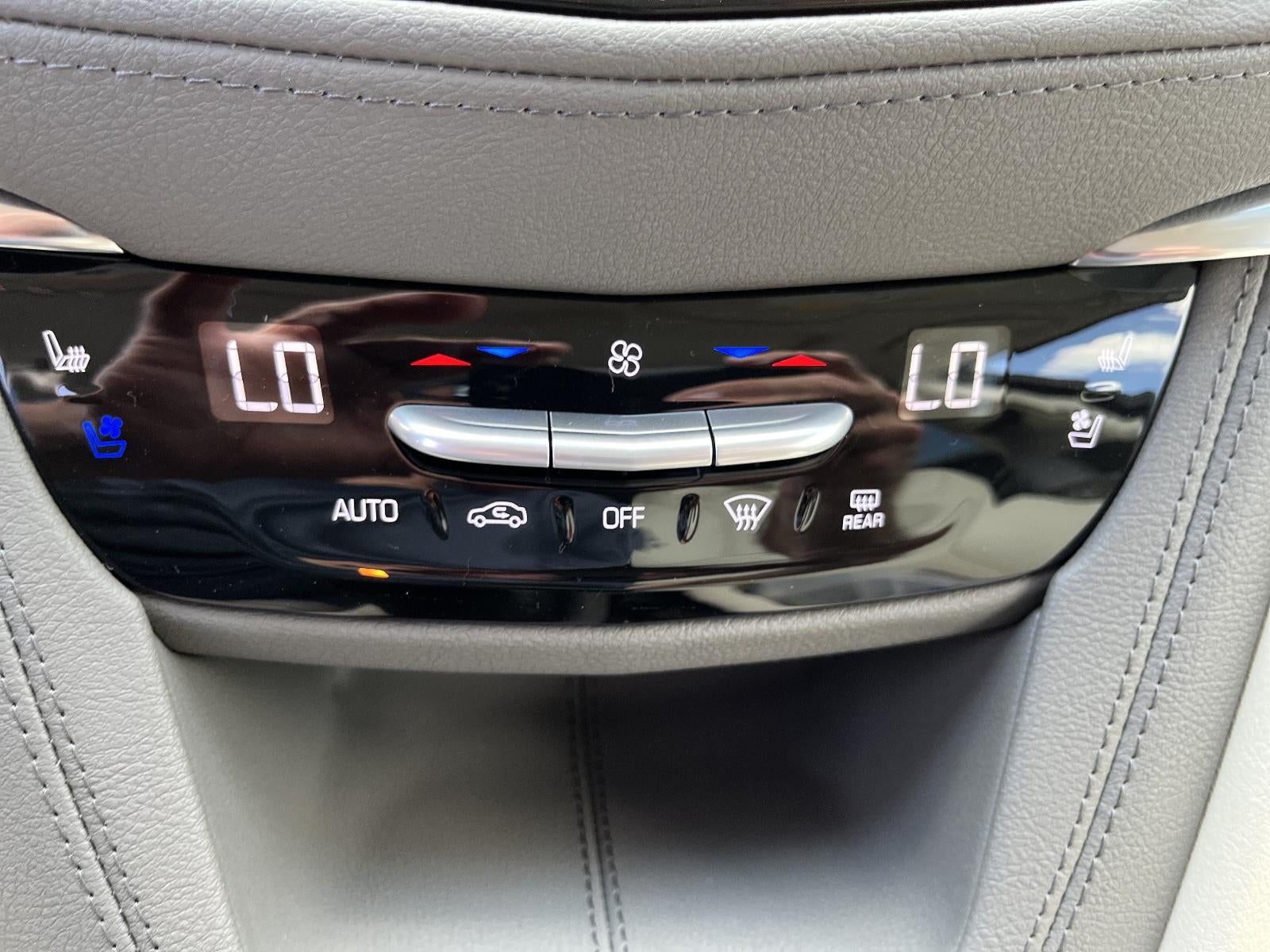 2026 Cadillac XT5 FWD Premium Luxury