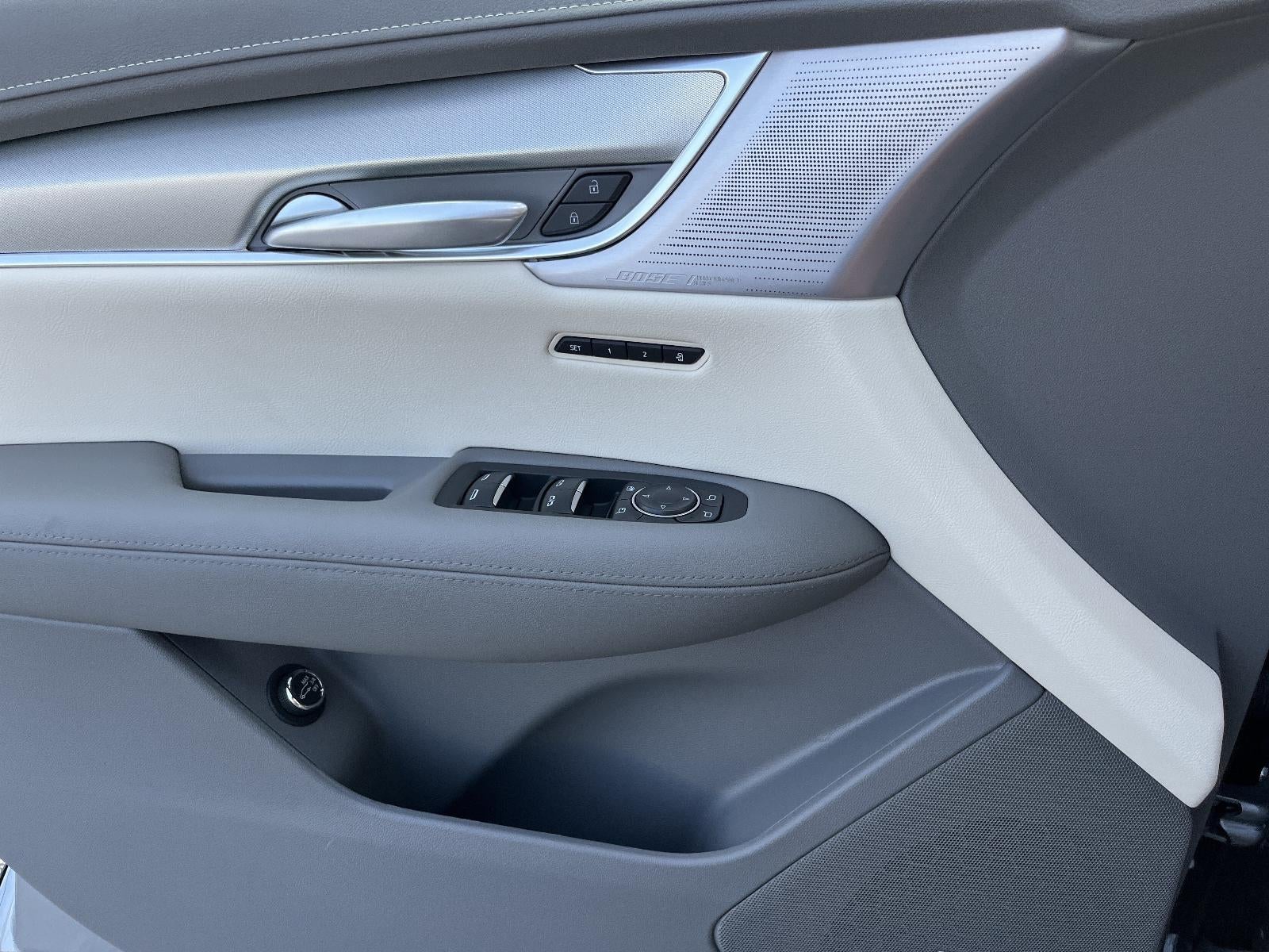 2026 Cadillac XT5 FWD Premium Luxury