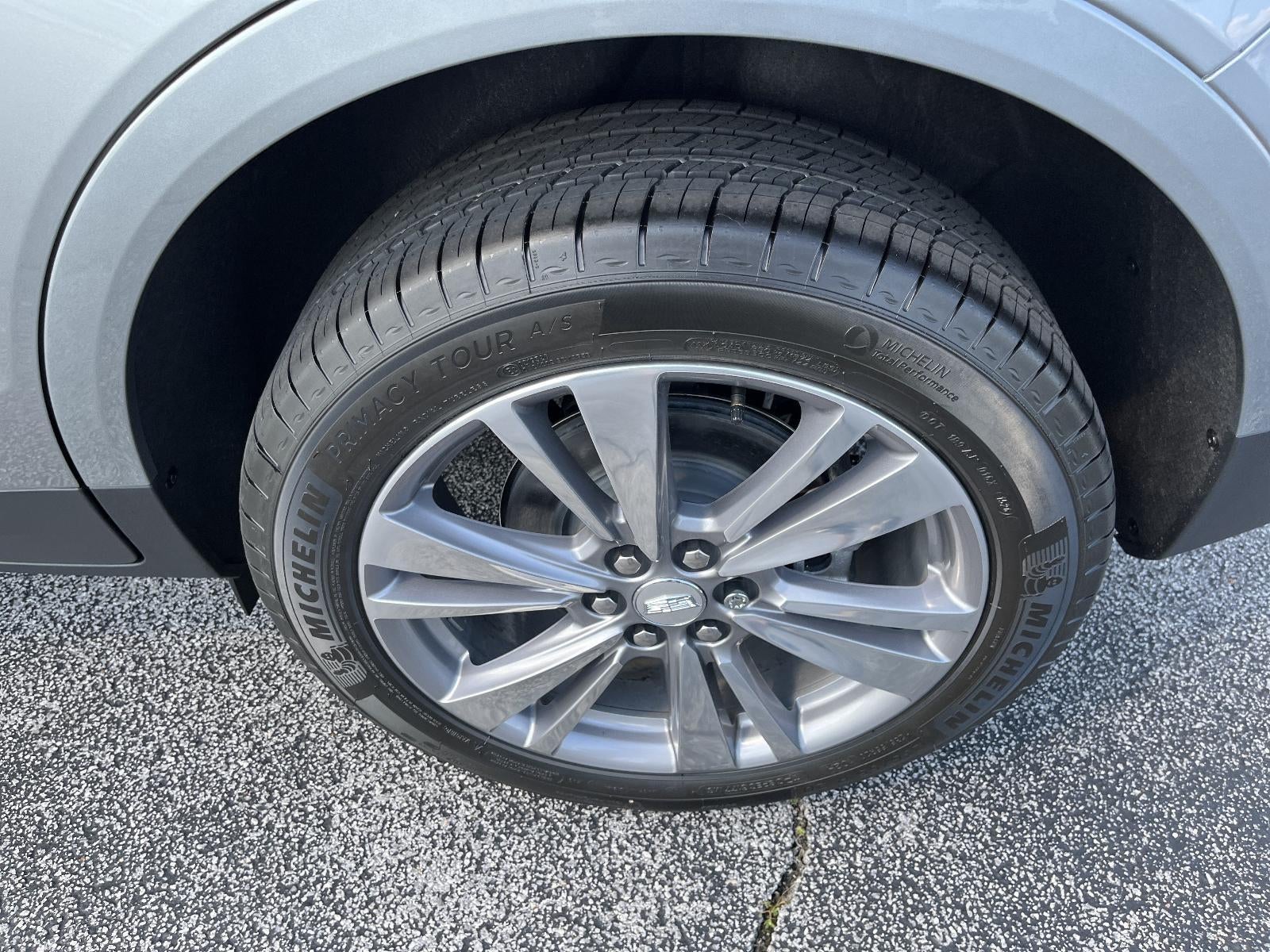 2026 Cadillac XT5 FWD Premium Luxury