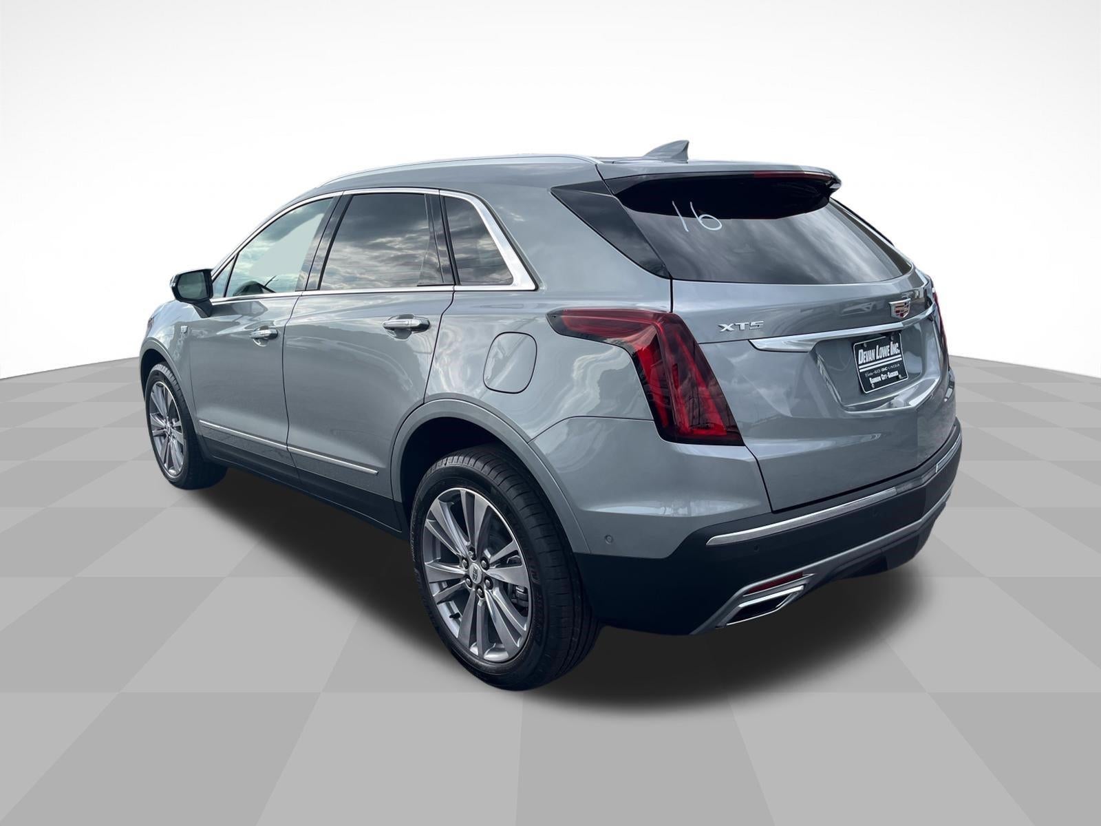 2026 Cadillac XT5 FWD Premium Luxury