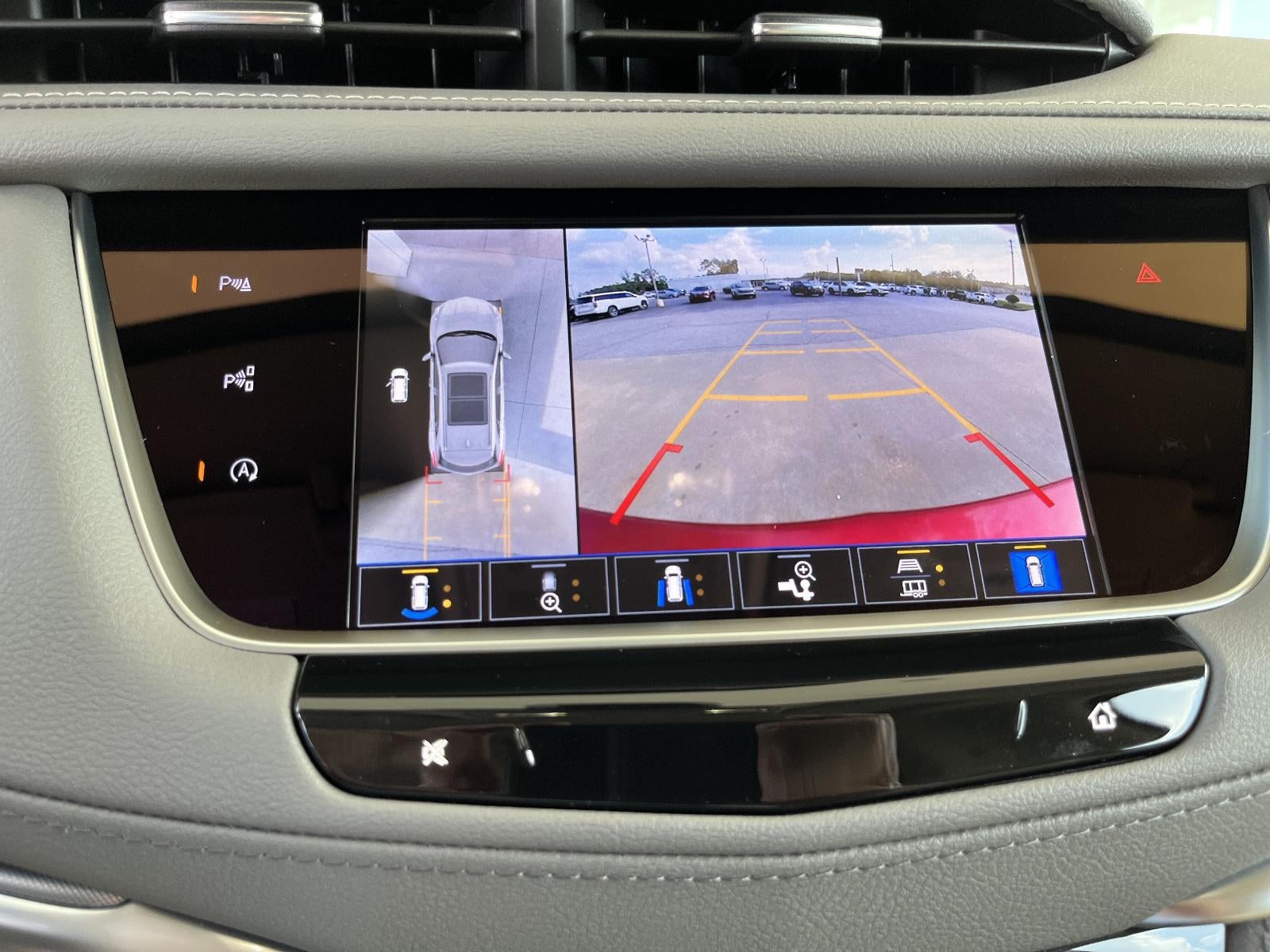 2026 Cadillac XT5 FWD Premium Luxury