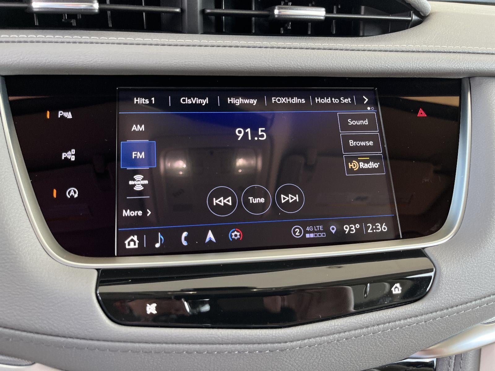 2026 Cadillac XT5 FWD Premium Luxury