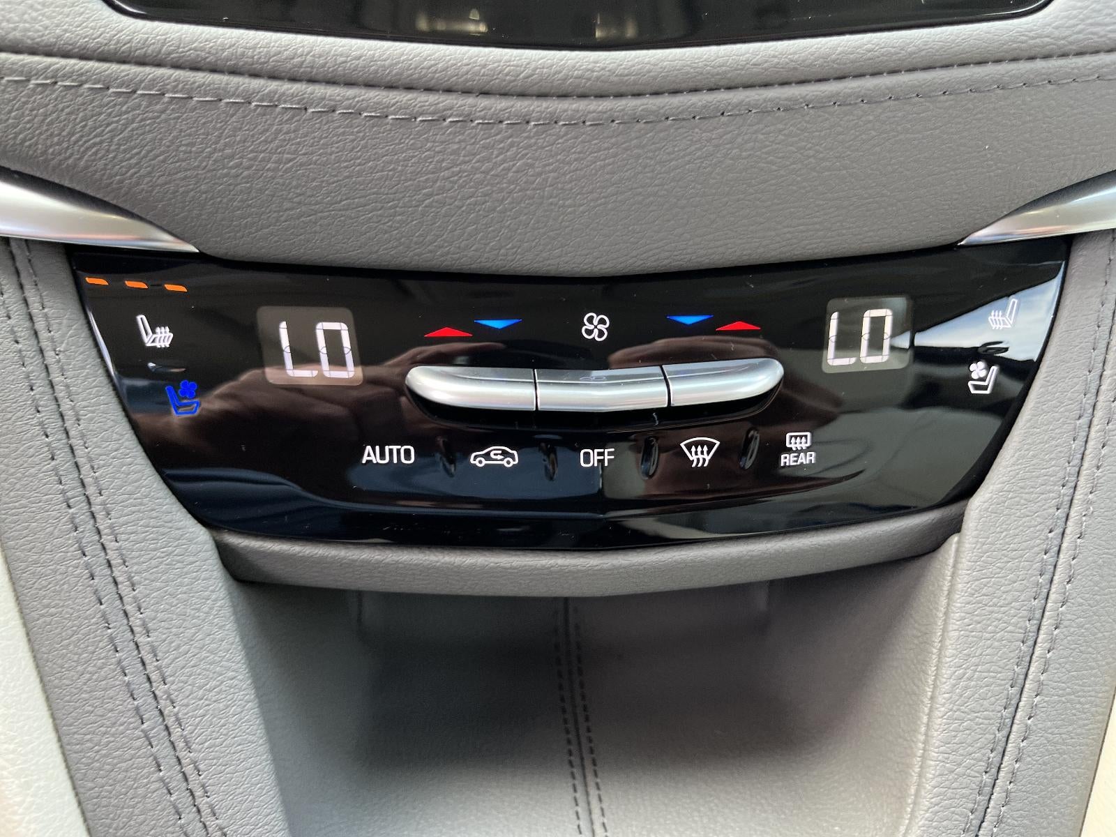 2026 Cadillac XT5 FWD Premium Luxury