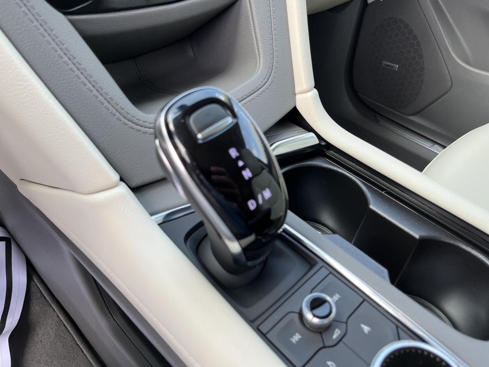 2026 Cadillac XT5 FWD Premium Luxury