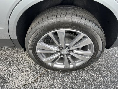 2026 Cadillac XT5 FWD Premium Luxury