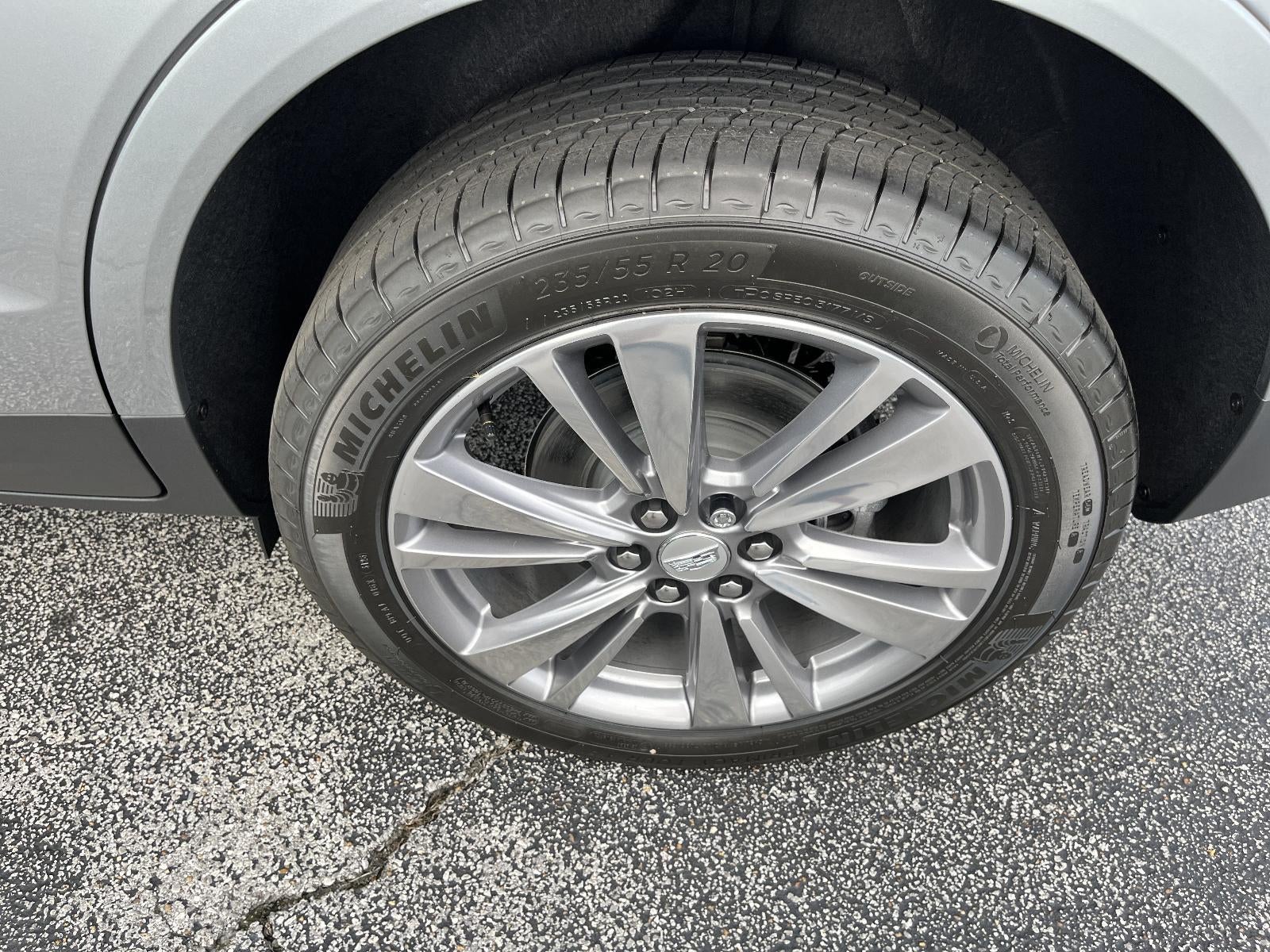 2026 Cadillac XT5 FWD Premium Luxury