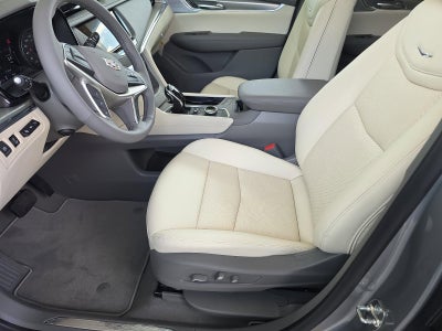 2026 Cadillac XT5 FWD Premium Luxury