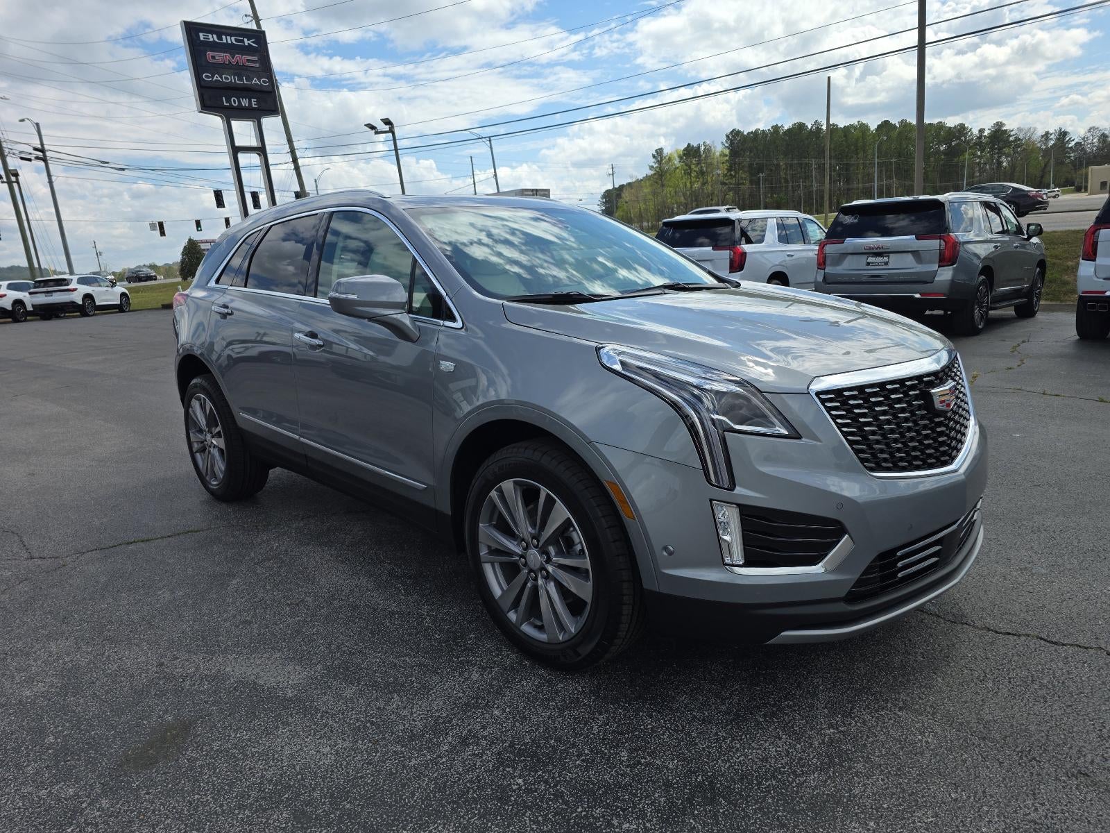 2026 Cadillac XT5 FWD Premium Luxury