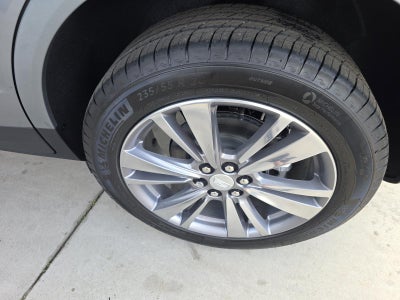 2026 Cadillac XT5 FWD Premium Luxury