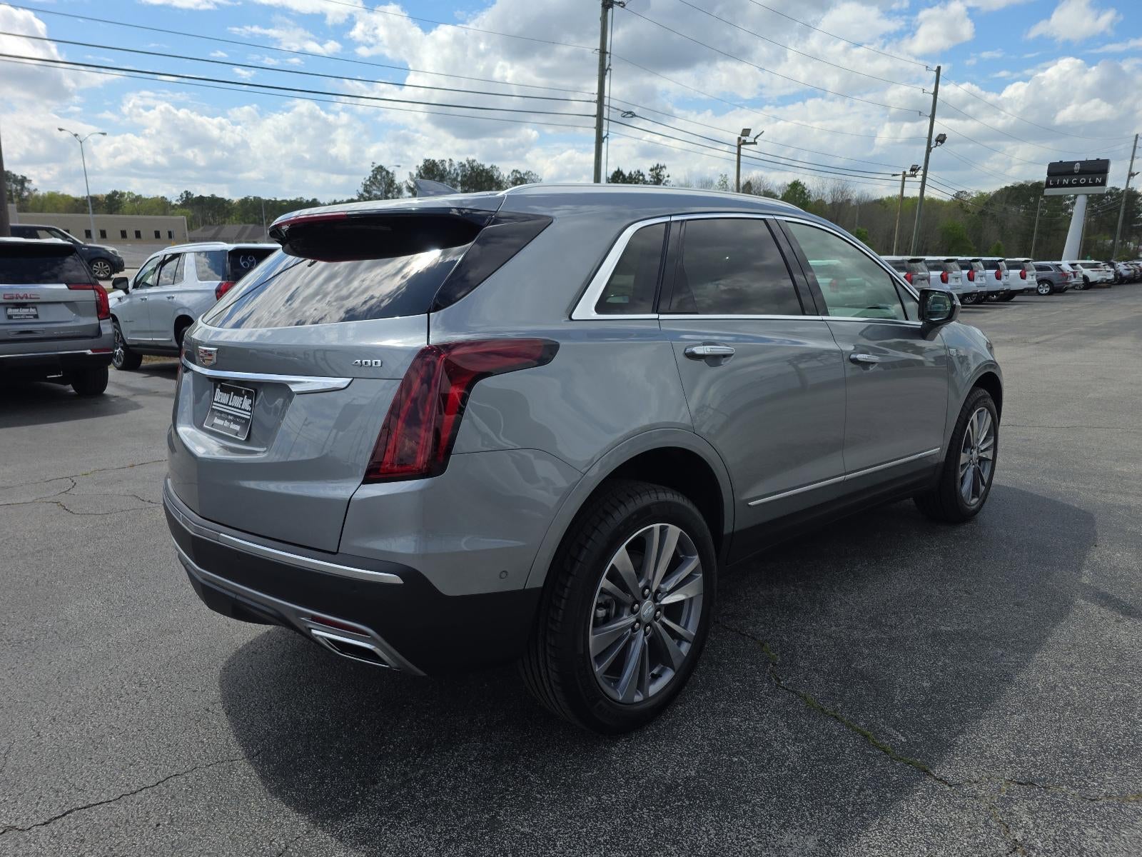 2026 Cadillac XT5 FWD Premium Luxury