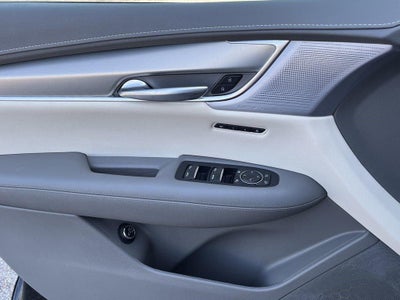 2022 Cadillac XT5 FWD Premium Luxury