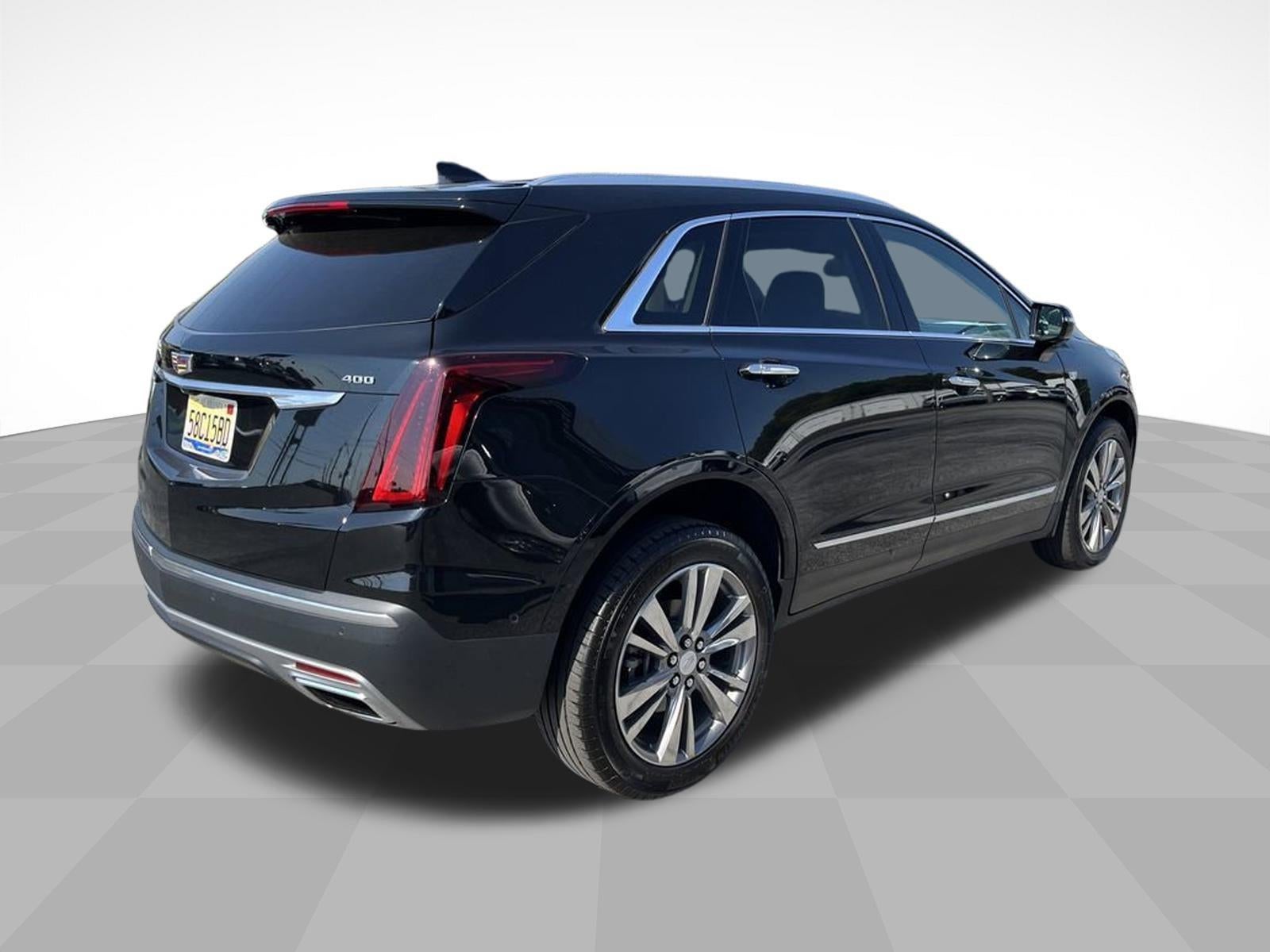 2022 Cadillac XT5 FWD Premium Luxury