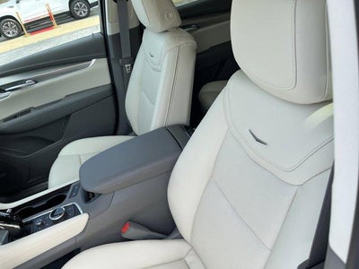 2026 Cadillac XT5 FWD Premium Luxury