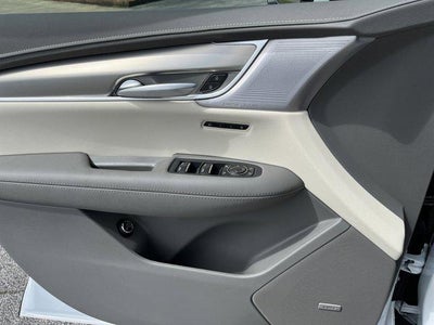 2026 Cadillac XT5 FWD Premium Luxury