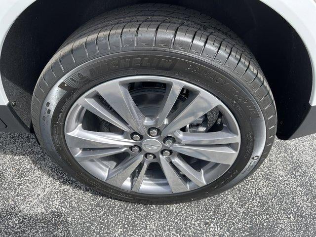 2026 Cadillac XT5 FWD Premium Luxury