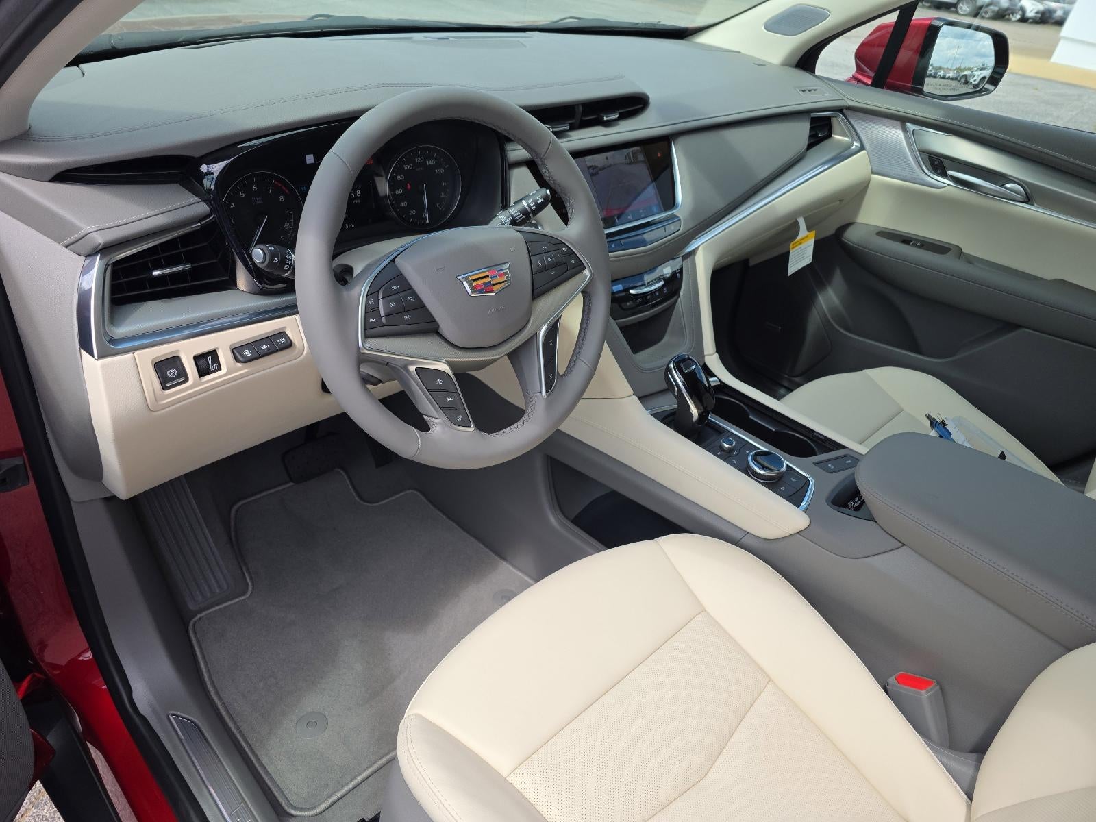 2026 Cadillac XT5 FWD Premium Luxury