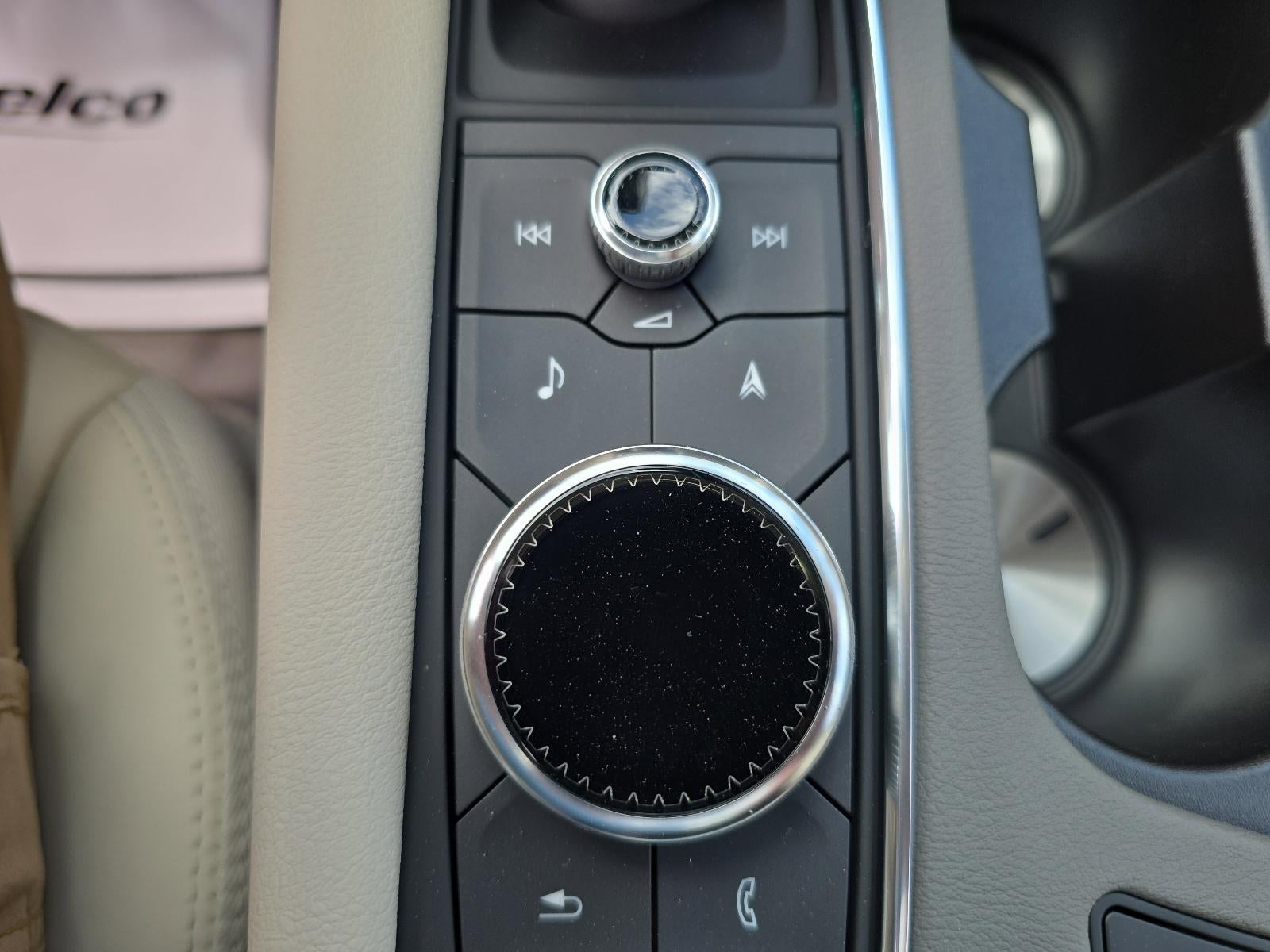 2026 Cadillac XT5 FWD Premium Luxury