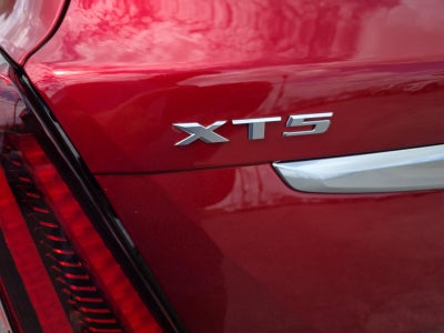 2026 Cadillac XT5 FWD Premium Luxury