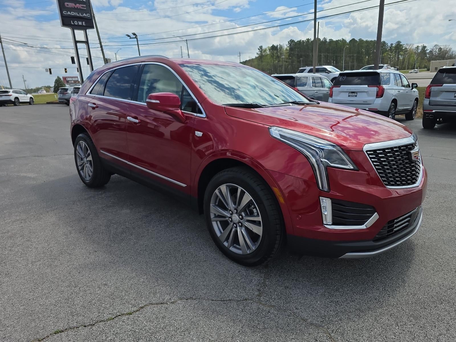 2026 Cadillac XT5 FWD Premium Luxury